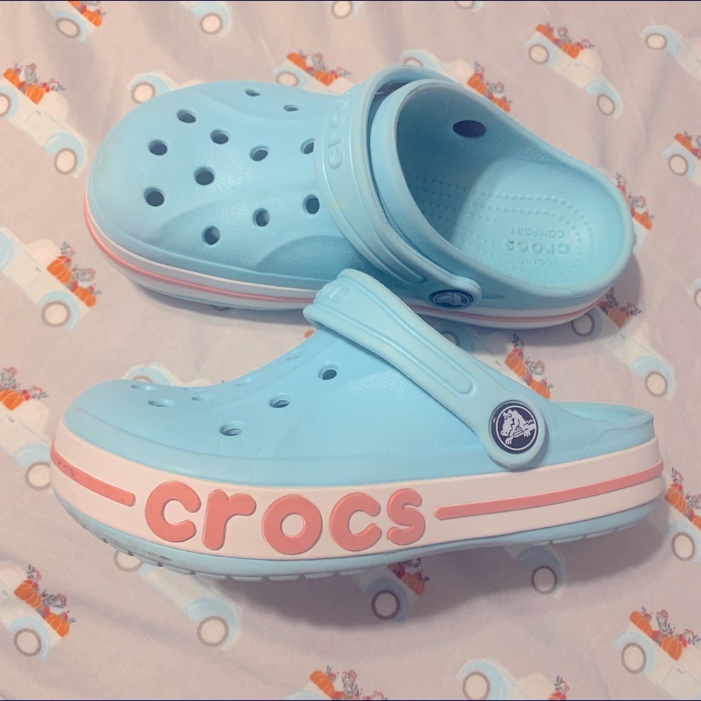 Girls Bubblegum Crocs size 1